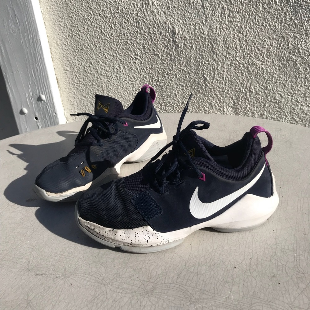 Nike Paul George shoes 6y